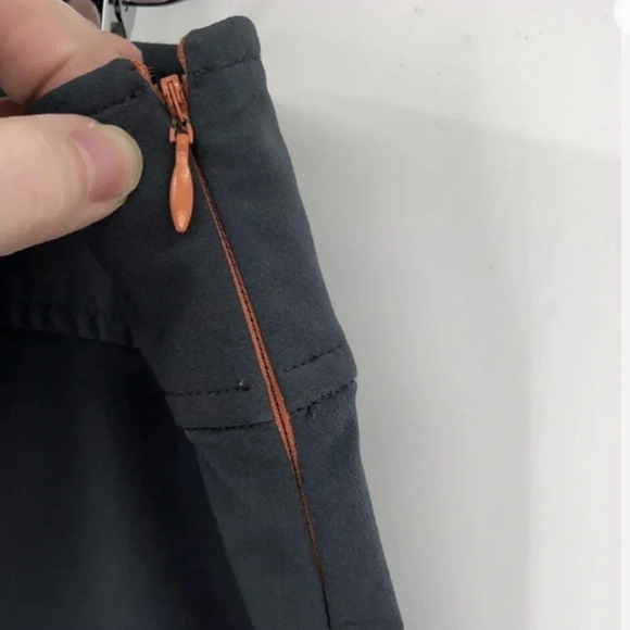 TITLE NINE Skirt Grey Active Pockets Stretch Side Zip Women Charcoal Gray Blue - Picture 3 of 6